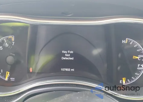 2017 Jeep Grand Cherokee Overland z USA, uszkodzony, nr VIN 1C4RJFCG5HC904470